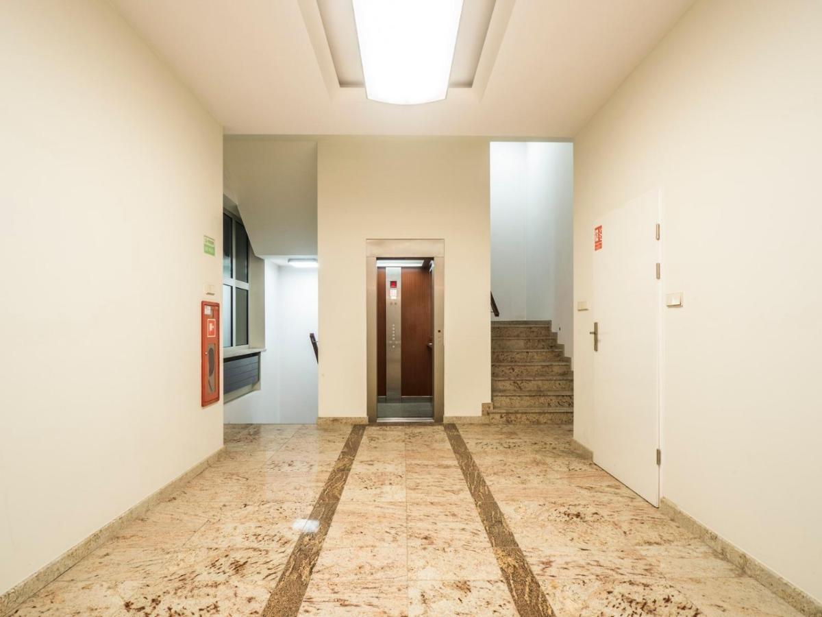 Majestic Residence -150M2 With Iconic Market Square View As Home Apartamenty R506 Wrocław Zewnętrze zdjęcie