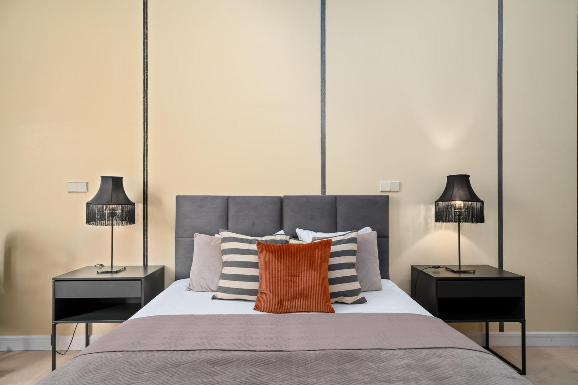 Majestic Residence -150M2 With Iconic Market Square View As Home Apartamenty R506 Wrocław Zewnętrze zdjęcie